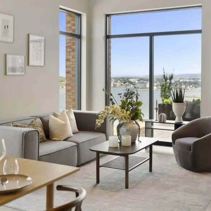 57622053-5bee-493f-9fda-7e19a94f8264